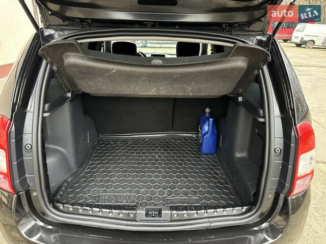 Чорний Дачія Duster, об'ємом двигуна 1.5 л та пробігом 218 тис. км за 12999 $, фото 32 на Automoto.ua