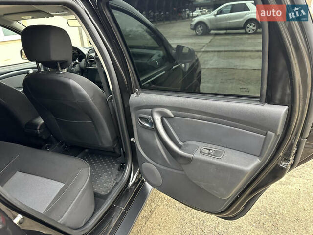 Чорний Дачія Duster, об'ємом двигуна 1.5 л та пробігом 218 тис. км за 12999 $, фото 35 на Automoto.ua