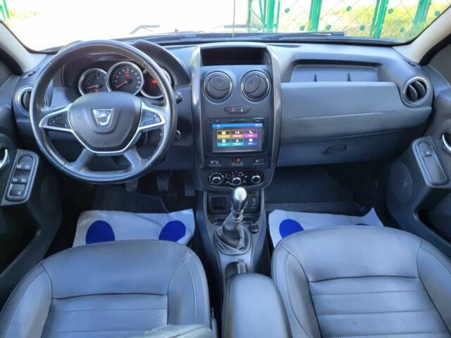 Чорний Дачія Duster, об'ємом двигуна 1.2 л та пробігом 87 тис. км за 9800 $, фото 14 на Automoto.ua