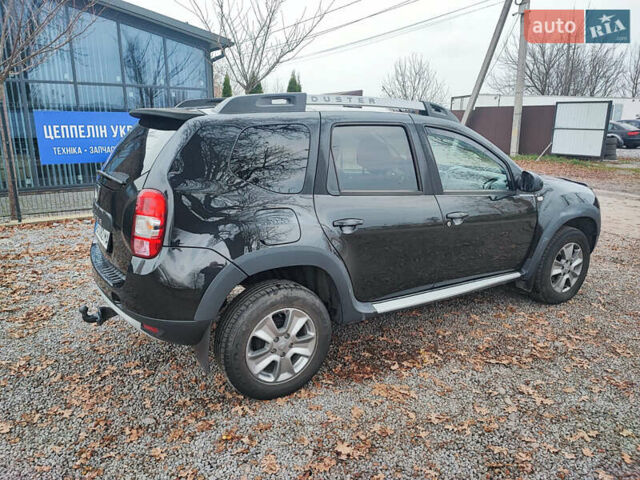 Черный Дачия Duster, объемом двигателя 1.2 л и пробегом 162 тыс. км за 9999 $, фото 4 на Automoto.ua