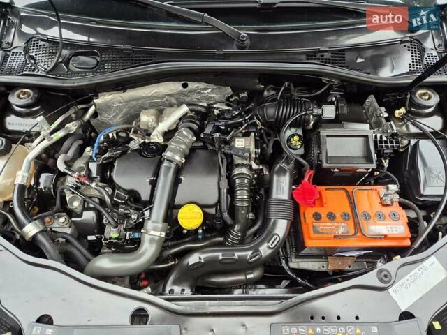 Чорний Дачія Duster, об'ємом двигуна 1.5 л та пробігом 96 тис. км за 12998 $, фото 28 на Automoto.ua