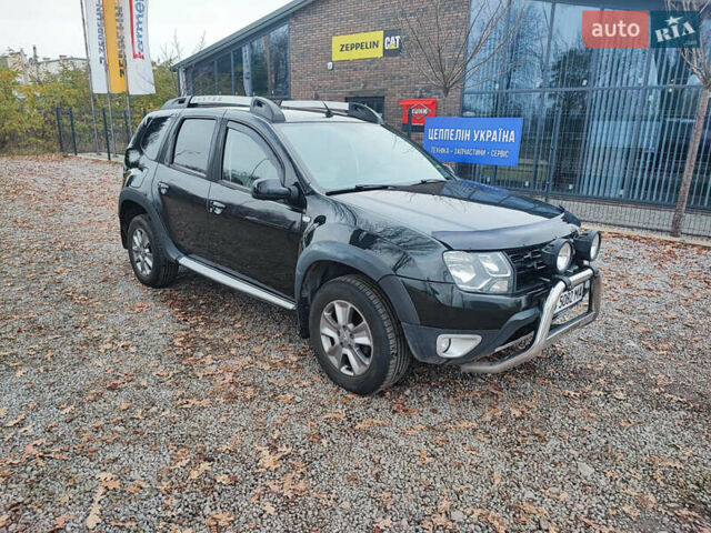 Черный Дачия Duster, объемом двигателя 1.2 л и пробегом 162 тыс. км за 9999 $, фото 2 на Automoto.ua