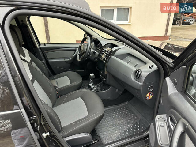 Чорний Дачія Duster, об'ємом двигуна 1.5 л та пробігом 218 тис. км за 12999 $, фото 36 на Automoto.ua