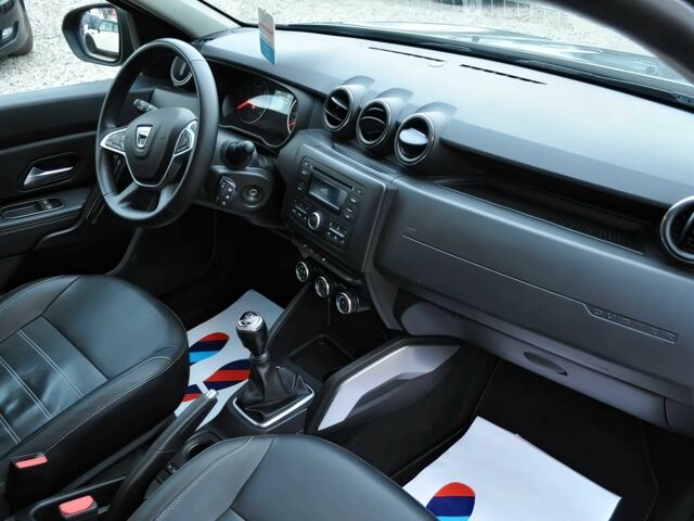 Черный Дачия Duster, объемом двигателя 1.5 л и пробегом 48 тыс. км за 4500 $, фото 11 на Automoto.ua