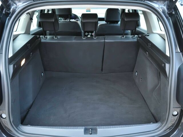 Черный Дачия Duster, объемом двигателя 1.5 л и пробегом 48 тыс. км за 4500 $, фото 13 на Automoto.ua