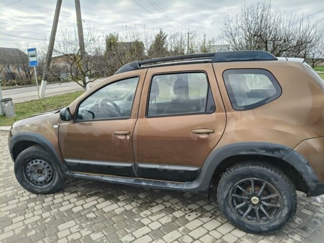 Коричневый Дачия Duster, объемом двигателя 1.5 л и пробегом 230 тыс. км за 8600 $, фото 4 на Automoto.ua