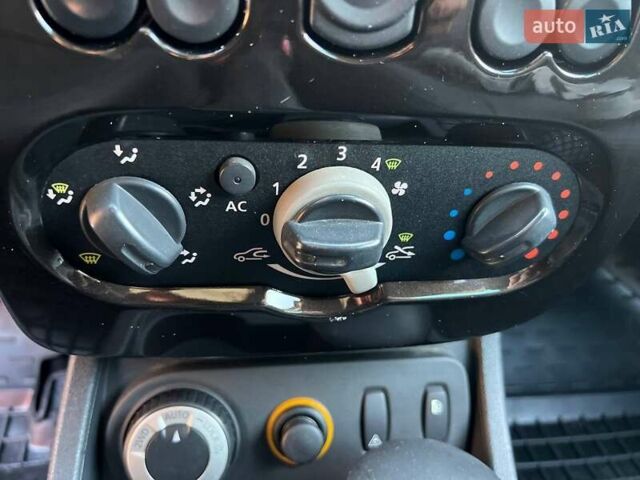 Коричневый Дачия Duster, объемом двигателя 1.46 л и пробегом 187 тыс. км за 8800 $, фото 29 на Automoto.ua