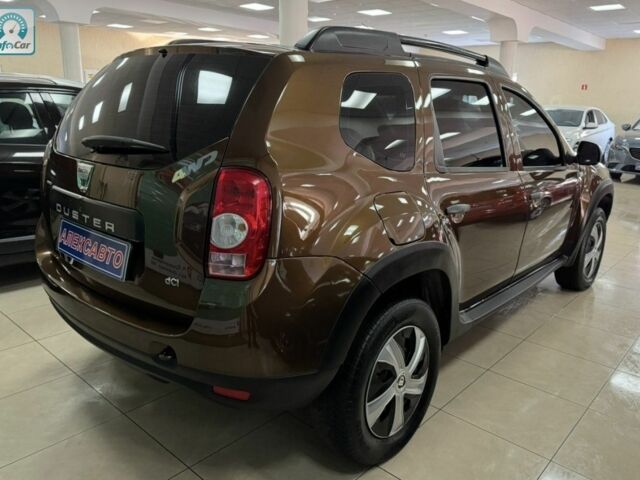 Коричневий Дачія Duster, об'ємом двигуна 1.5 л та пробігом 188 тис. км за 9400 $, фото 4 на Automoto.ua