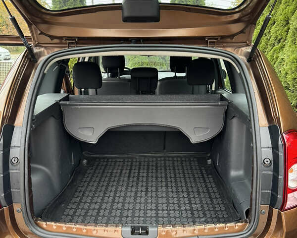 Коричневый Дачия Duster, объемом двигателя 1.6 л и пробегом 170 тыс. км за 8750 $, фото 25 на Automoto.ua
