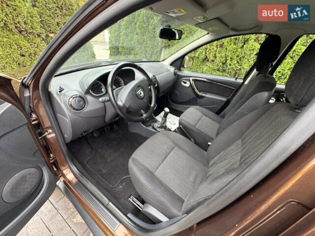 Коричневый Дачия Duster, объемом двигателя 1.6 л и пробегом 170 тыс. км за 8750 $, фото 17 на Automoto.ua