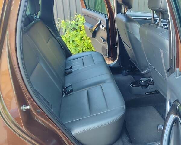 Коричневый Дачия Duster, объемом двигателя 1.6 л и пробегом 162 тыс. км за 9400 $, фото 10 на Automoto.ua