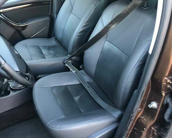 Коричневый Дачия Duster, объемом двигателя 1.5 л и пробегом 187 тыс. км за 8800 $, фото 32 на Automoto.ua
