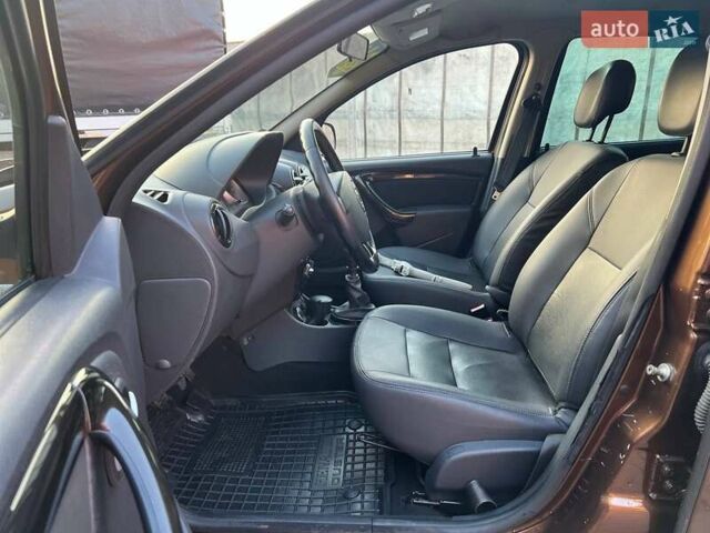 Коричневый Дачия Duster, объемом двигателя 1.46 л и пробегом 187 тыс. км за 8800 $, фото 24 на Automoto.ua