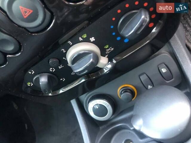 Коричневый Дачия Duster, объемом двигателя 1.5 л и пробегом 187 тыс. км за 8800 $, фото 29 на Automoto.ua