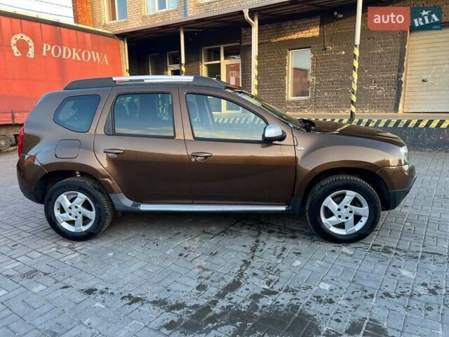 Коричневый Дачия Duster, объемом двигателя 1.46 л и пробегом 187 тыс. км за 8800 $, фото 4 на Automoto.ua