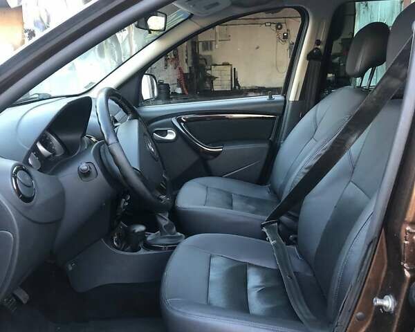 Коричневый Дачия Duster, объемом двигателя 1.5 л и пробегом 187 тыс. км за 8800 $, фото 12 на Automoto.ua