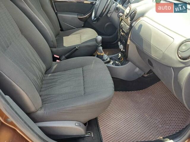 Коричневый Дачия Duster, объемом двигателя 1.5 л и пробегом 212 тыс. км за 9650 $, фото 9 на Automoto.ua
