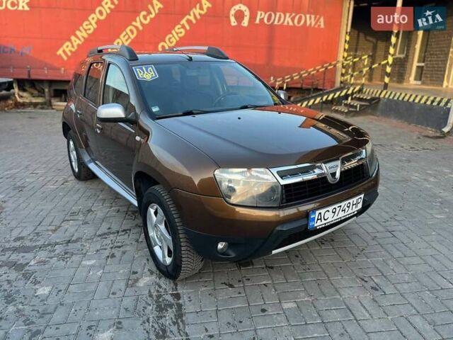 Коричневый Дачия Duster, объемом двигателя 1.46 л и пробегом 187 тыс. км за 8800 $, фото 3 на Automoto.ua