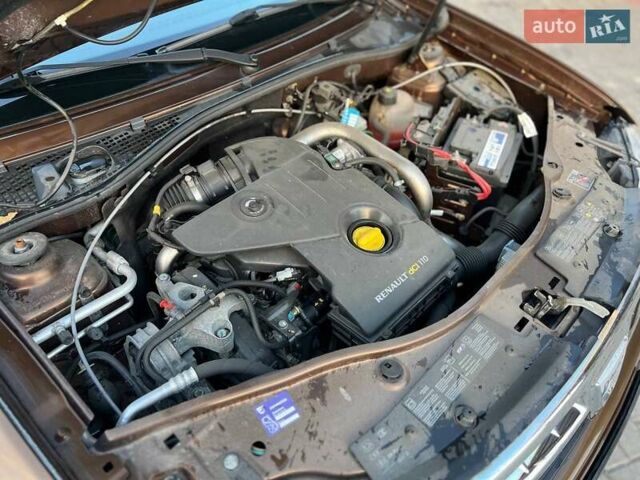 Коричневый Дачия Duster, объемом двигателя 1.46 л и пробегом 187 тыс. км за 8800 $, фото 41 на Automoto.ua
