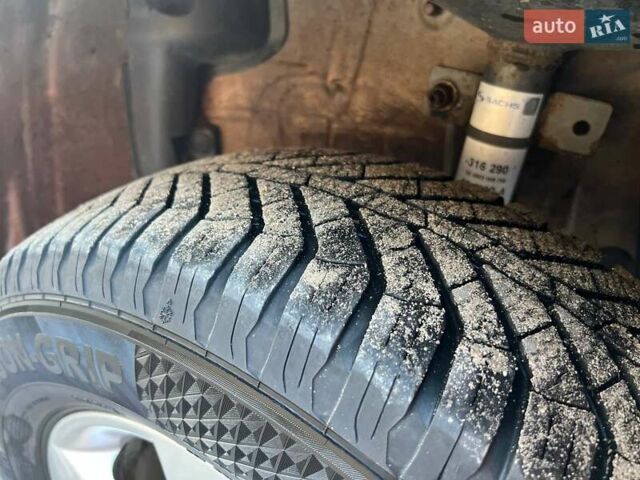 Коричневый Дачия Duster, объемом двигателя 1.46 л и пробегом 187 тыс. км за 8800 $, фото 13 на Automoto.ua