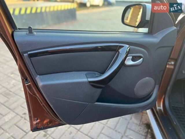 Коричневый Дачия Duster, объемом двигателя 1.46 л и пробегом 187 тыс. км за 8800 $, фото 20 на Automoto.ua
