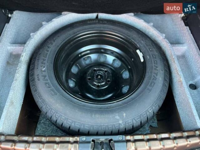 Коричневый Дачия Duster, объемом двигателя 1.46 л и пробегом 187 тыс. км за 8800 $, фото 9 на Automoto.ua