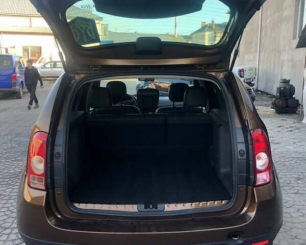 Коричневый Дачия Duster, объемом двигателя 1.5 л и пробегом 187 тыс. км за 8800 $, фото 7 на Automoto.ua