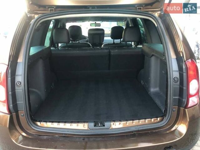 Коричневый Дачия Duster, объемом двигателя 1.5 л и пробегом 187 тыс. км за 8800 $, фото 6 на Automoto.ua