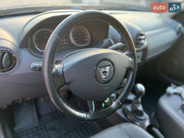 Коричневый Дачия Duster, объемом двигателя 1.46 л и пробегом 187 тыс. км за 8800 $, фото 22 на Automoto.ua