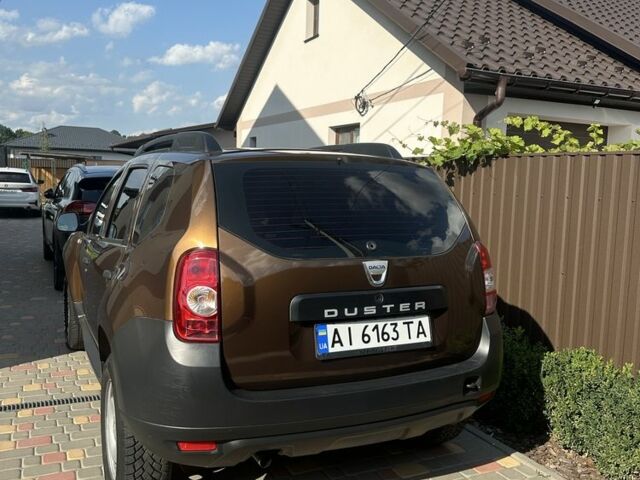 Коричневый Дачия Duster, объемом двигателя 1.5 л и пробегом 223 тыс. км за 8650 $, фото 1 на Automoto.ua