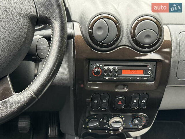 Коричневый Дачия Duster, объемом двигателя 1.6 л и пробегом 170 тыс. км за 8750 $, фото 22 на Automoto.ua