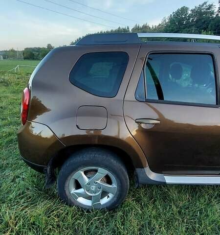 Коричневый Дачия Duster, объемом двигателя 1.5 л и пробегом 227 тыс. км за 9300 $, фото 13 на Automoto.ua