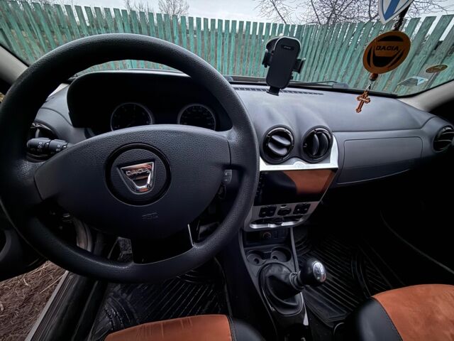 Коричневий Дачія Duster, об'ємом двигуна 1.5 л та пробігом 314 тис. км за 7600 $, фото 4 на Automoto.ua