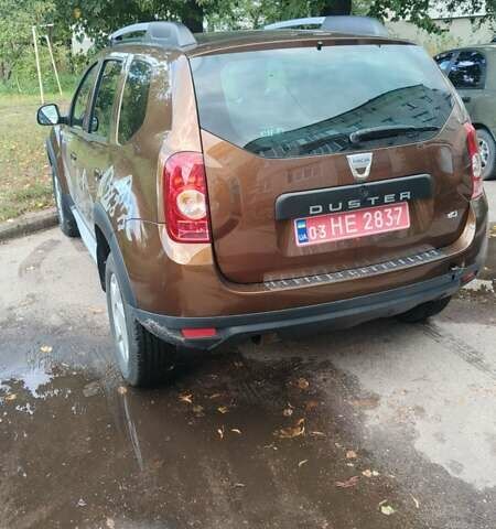 Коричневый Дачия Duster, объемом двигателя 1.5 л и пробегом 302 тыс. км за 9200 $, фото 13 на Automoto.ua