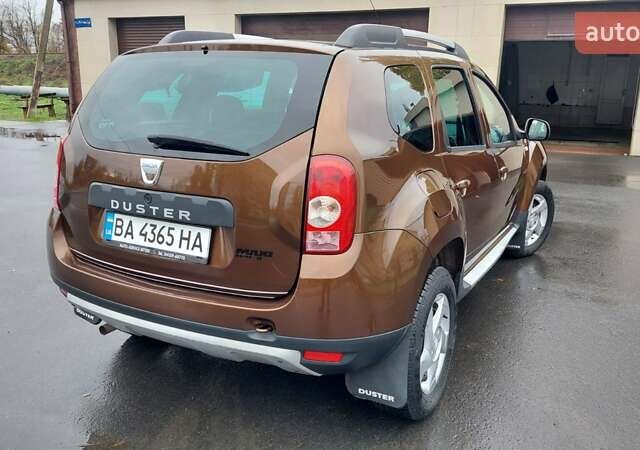 Коричневый Дачия Duster, объемом двигателя 1.6 л и пробегом 225 тыс. км за 7900 $, фото 6 на Automoto.ua