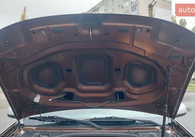 Коричневый Дачия Duster, объемом двигателя 1.6 л и пробегом 225 тыс. км за 7900 $, фото 32 на Automoto.ua