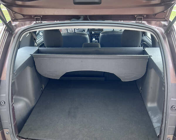 Коричневий Дачія Duster, об'ємом двигуна 1.6 л та пробігом 155 тис. км за 9600 $, фото 12 на Automoto.ua