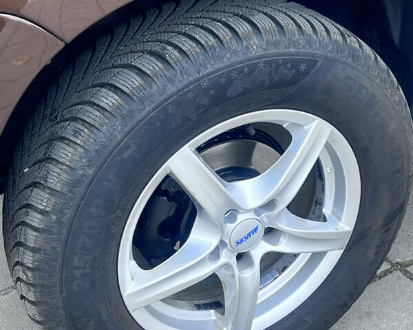 Коричневий Дачія Duster, об'ємом двигуна 1.6 л та пробігом 155 тис. км за 9600 $, фото 7 на Automoto.ua