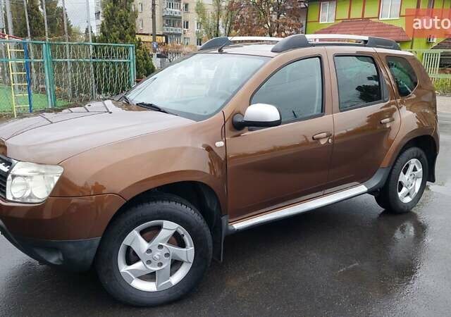 Коричневый Дачия Duster, объемом двигателя 1.6 л и пробегом 225 тыс. км за 7900 $, фото 4 на Automoto.ua