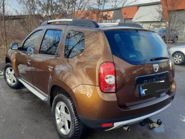 Коричневый Дачия Duster, объемом двигателя 0 л и пробегом 111 тыс. км за 9266 $, фото 1 на Automoto.ua
