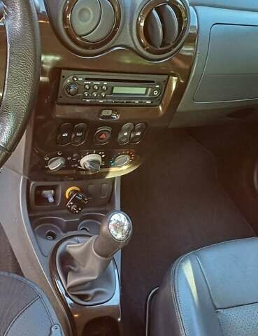 Коричневый Дачия Duster, объемом двигателя 1.6 л и пробегом 111 тыс. км за 9500 $, фото 14 на Automoto.ua