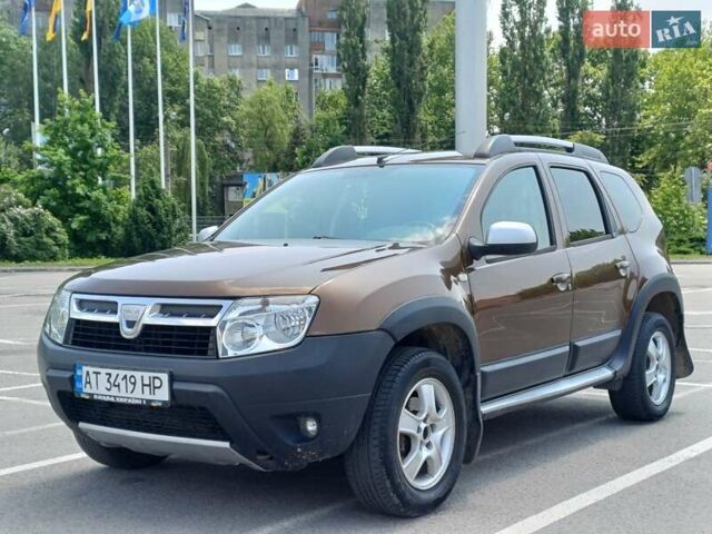 Коричневый Дачия Duster, объемом двигателя 1.46 л и пробегом 225 тыс. км за 7800 $, фото 2 на Automoto.ua
