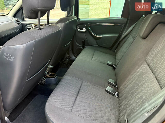 Коричневий Дачія Duster, об'ємом двигуна 1.6 л та пробігом 196 тис. км за 7399 $, фото 17 на Automoto.ua
