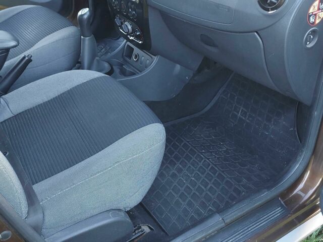 Коричневий Дачія Duster, об'ємом двигуна 1.5 л та пробігом 227 тис. км за 9300 $, фото 8 на Automoto.ua