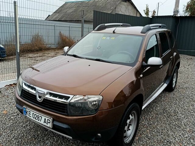 Коричневый Дачия Duster, объемом двигателя 1.6 л и пробегом 203 тыс. км за 9600 $, фото 3 на Automoto.ua