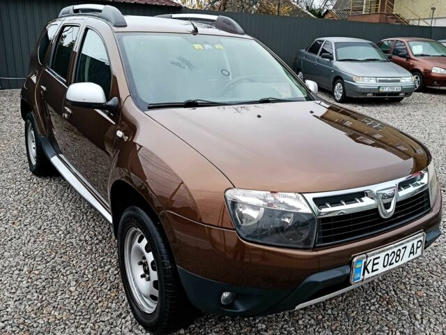 Коричневый Дачия Duster, объемом двигателя 1.6 л и пробегом 203 тыс. км за 9600 $, фото 6 на Automoto.ua