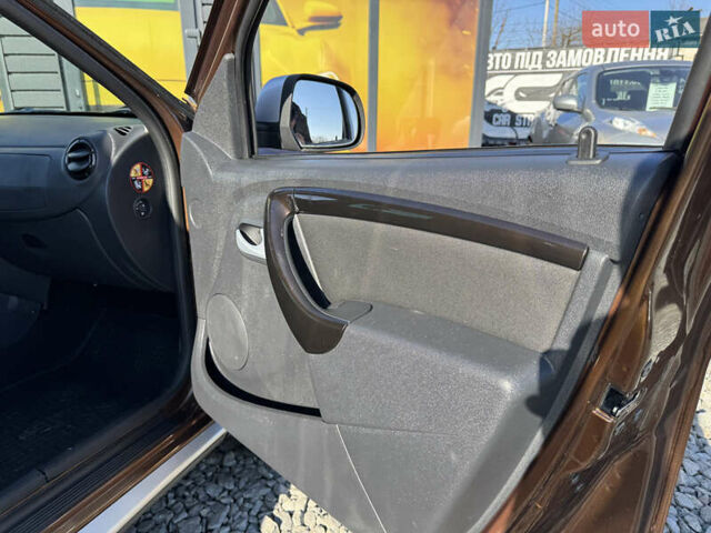 Коричневый Дачия Duster, объемом двигателя 1.6 л и пробегом 167 тыс. км за 8999 $, фото 43 на Automoto.ua