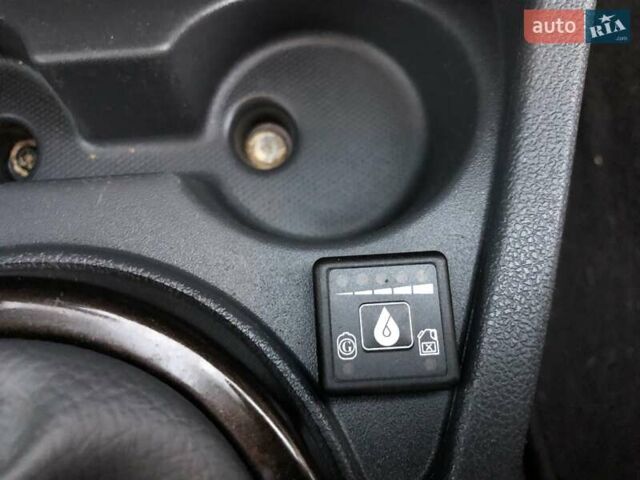 Коричневый Дачия Duster, объемом двигателя 1.6 л и пробегом 187 тыс. км за 7600 $, фото 11 на Automoto.ua