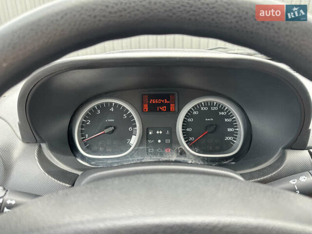 Коричневий Дачія Duster, об'ємом двигуна 1.6 л та пробігом 267 тис. км за 7500 $, фото 8 на Automoto.ua