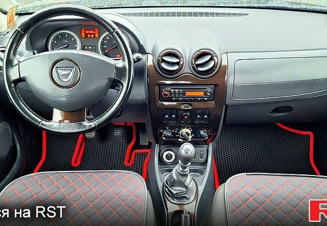 Коричневый Дачия Duster, объемом двигателя 15 л и пробегом 164 тыс. км за 10300 $, фото 12 на Automoto.ua